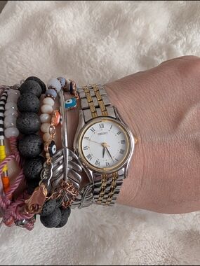 Seiko 1N00-DK10 Quartz TwoTone Women’s Watch Roman Numeral Dress Stainless Steel